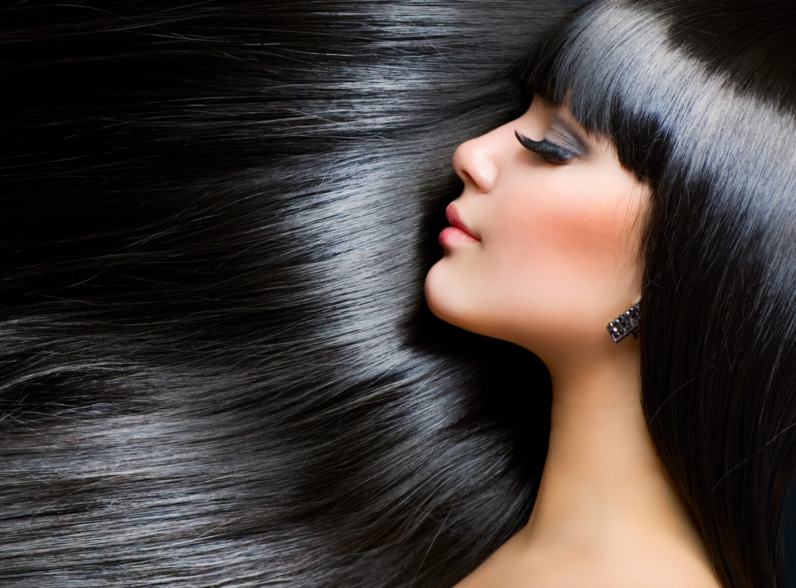 Featured image for post: Which Treatment Is Best For Hair Smoothing?