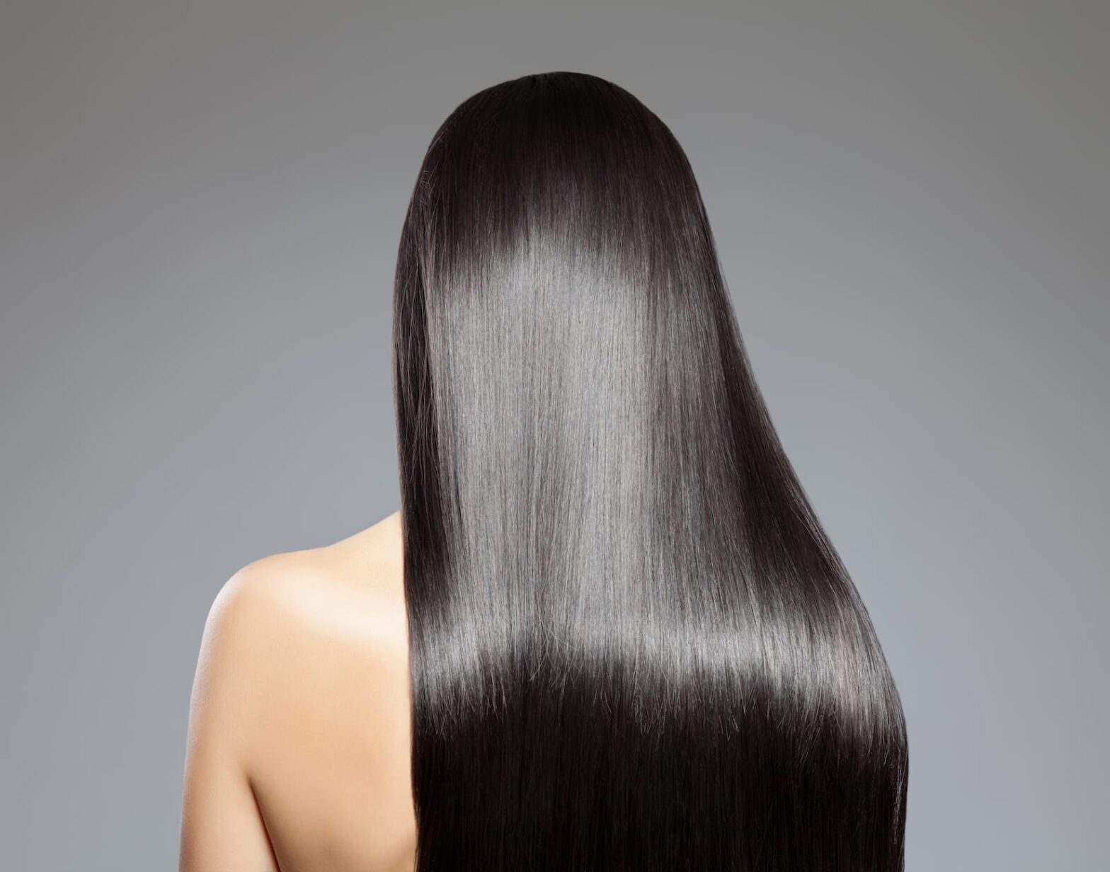 Featured image for post: Difference Between Hair Smoothing and Straightening